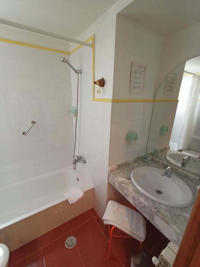 Hotel Rural Cuartamenteru Po de Llanes Eksteriør billede