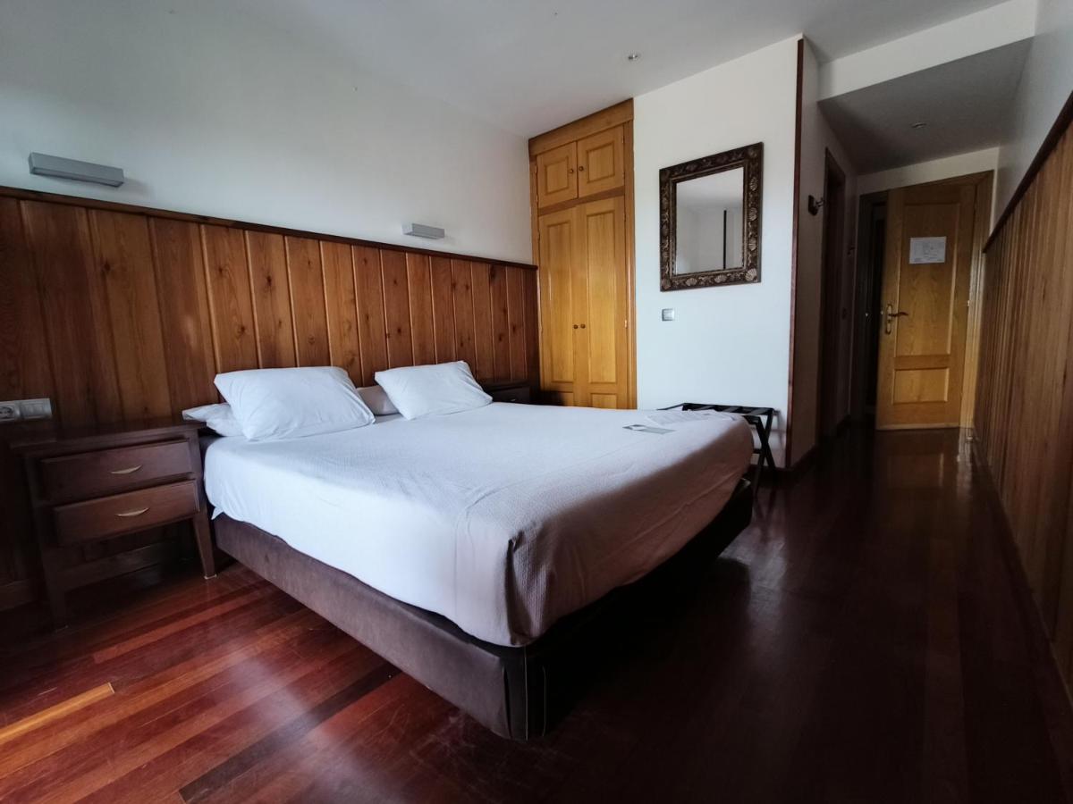 Hotel Rural Cuartamenteru Po de Llanes Eksteriør billede