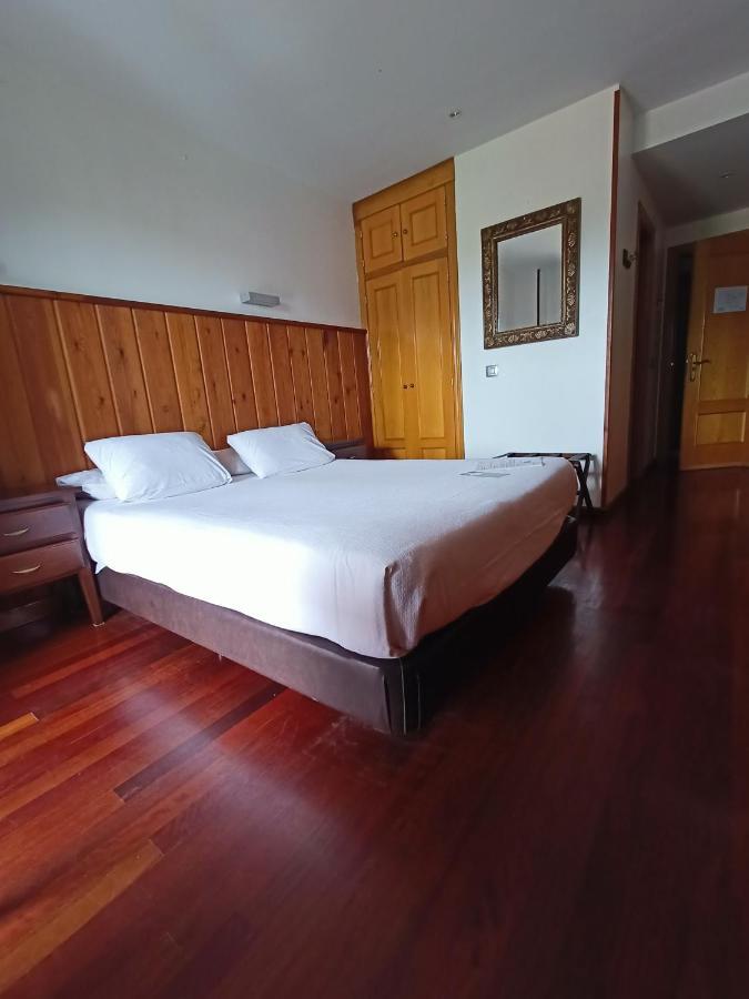 Hotel Rural Cuartamenteru Po de Llanes Eksteriør billede