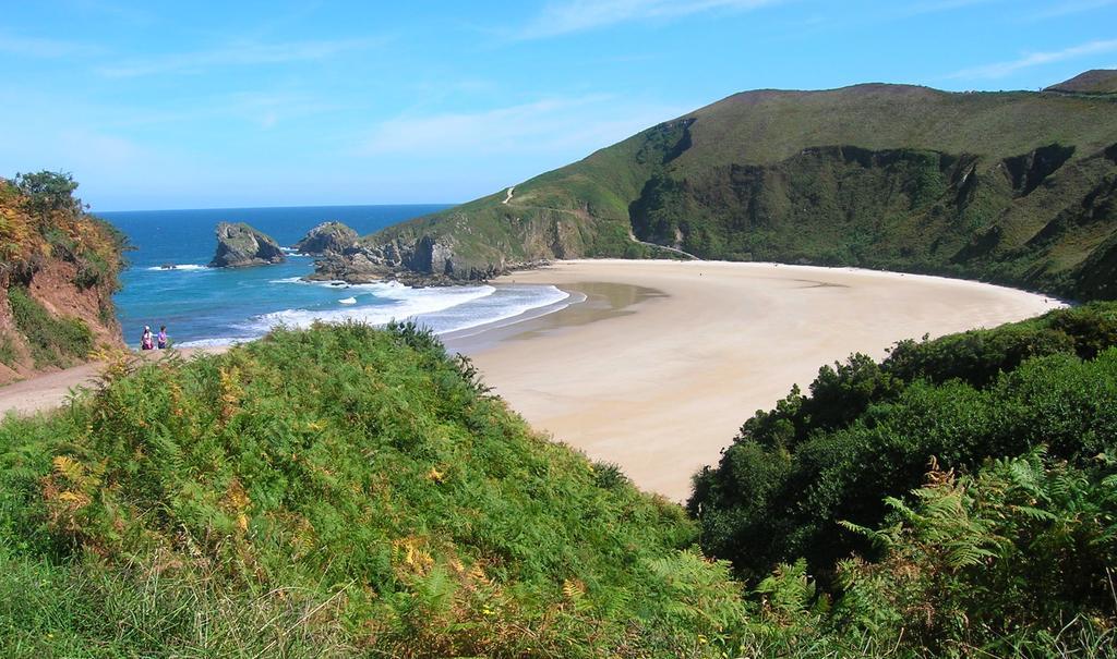 Hotel Rural Cuartamenteru Po de Llanes Eksteriør billede