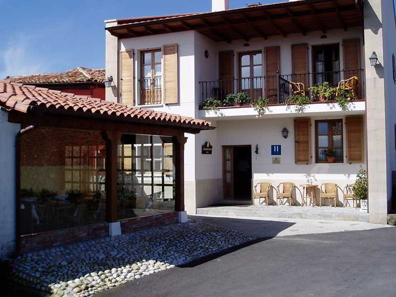 Hotel Rural Cuartamenteru Po de Llanes Eksteriør billede